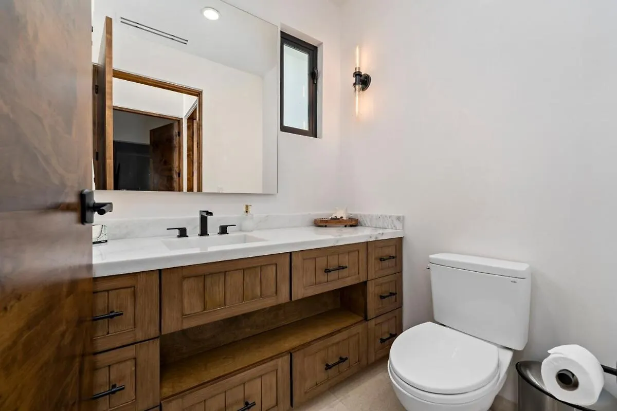 Apartamento It Was Spotless And Well-Stocked Cabo San Lucas